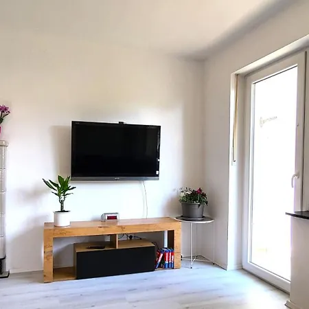 Apartmán Gemuetliche Ferienwohnung Whole Apartment Merlion 65Sqm, Wlan Wifi, 3 Zi Rooms, Taubertal Kgh Lauda-Königshofen