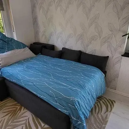 Gemuetliche Whole Merlion 65sqm, Wlan Wifi, 3 Zi Rooms, Taubertal Kgh *